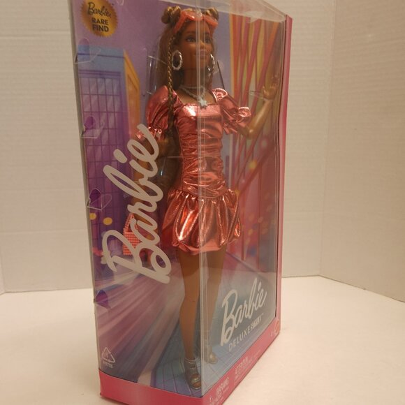 2025 Barbie Deluxe Style Wave 2 Christie Chase Doll Metallic Glam NEW (READ) 2/2 - Picture 7 of 16